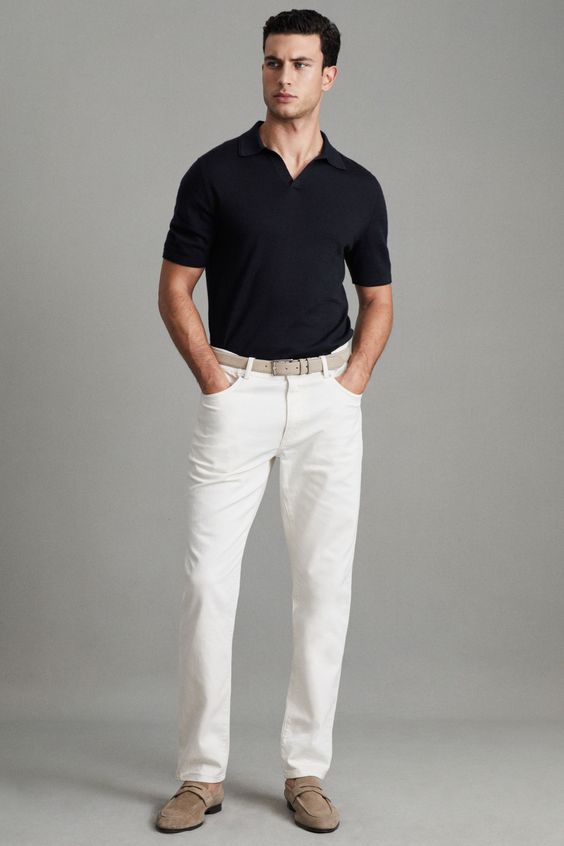 Áo polo phối với giày Loafers