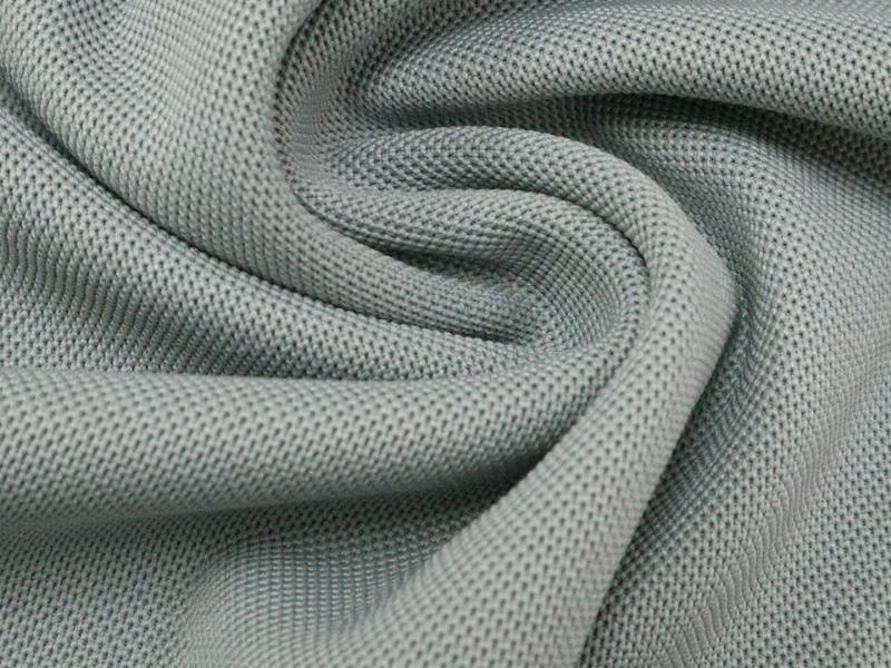 poly coolmaxbpique