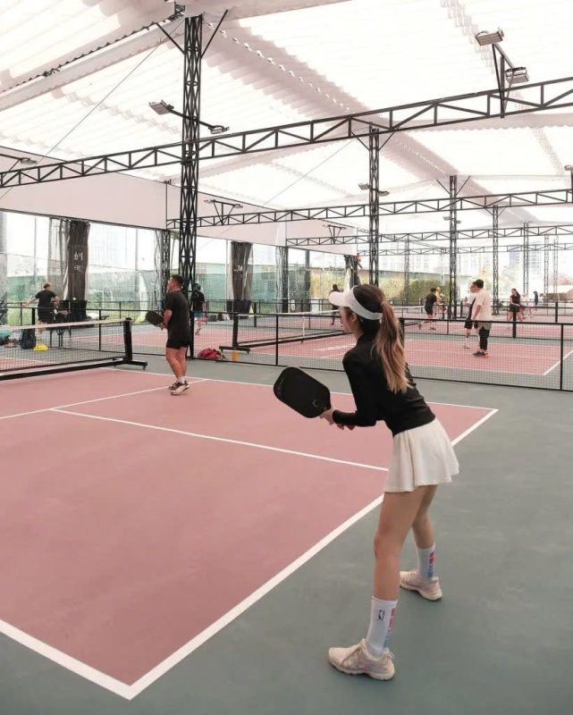 Cần chú ý khi chọn trang phục chơi Pickleball