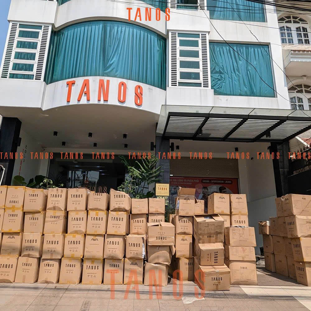 xưởng Tanos